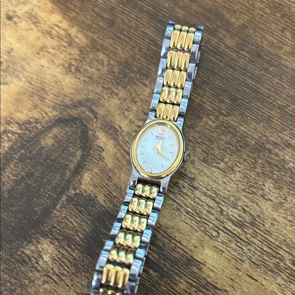 Two-Tone Ladies Wristwatch - Gold & Silver